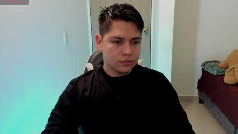 Snapshot of asta_kuro chatting on May 2026 05:56:01 AM Asta Kuno online show from May 2026 05:56:01 AM