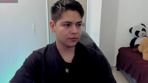 Snapshot of asta_kuro chatting on May 2026 06:30:01 AM Asta Kuno online show from May 2026 06:30:01 AM