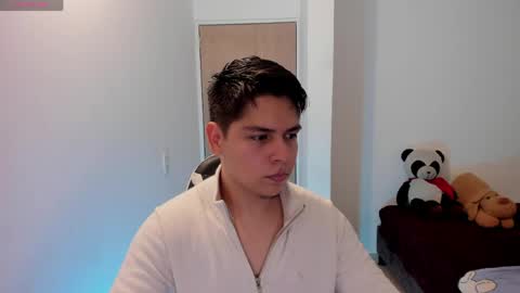 Snapshot of asta_kuro chatting on May 2026 03:01:01 AM Asta Kuno online show from May 2026 03:01:01 AM