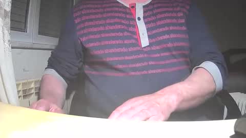 Snapshot of astelover chatting on November 2025 08:32:01 PM astelover online show from November 2025 08:32:01 PM