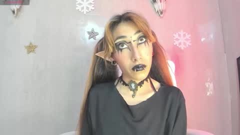 Asterothxznikki online show from March 2026 02:17:02 AM