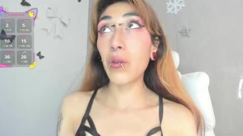 Asterothxznikki online show from April 2026 04:51:02 PM