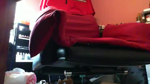 astiff1foru online show from February 2025 02:24:01 PM