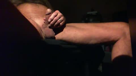 Snapshot of astiff1foru chatting on February 2026 11:00:01 AM astiff1foru online show from February 2026 11:00:01 AM