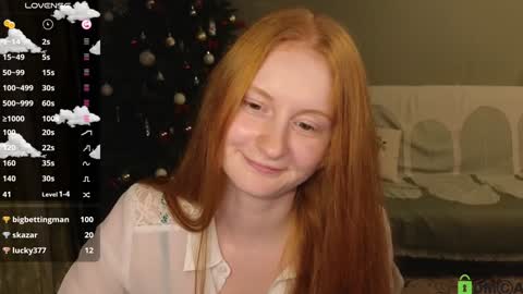 Snapshot of astoria_ross_ chatting on January 2025 04:28:02 PM Astoria online show from January 2025 04:28:02 PM