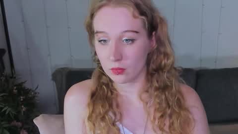 Snapshot of astra_mluse chatting on October 2025 04:19:01 PM Astra online show from October 2025 04:19:01 PM