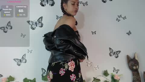 Astrid online show from April 2026 05:30:01 PM