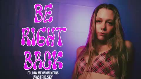 Snapshot of astrid_sky chatting on January 2026 12:58:02 AM Astrid Sky online show from January 2026 12:58:02 AM