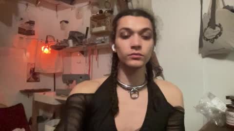 Snapshot of astrodoll chatting on January 2026 05:12:01 AM Astro Doll online show from January 2026 05:12:01 AM