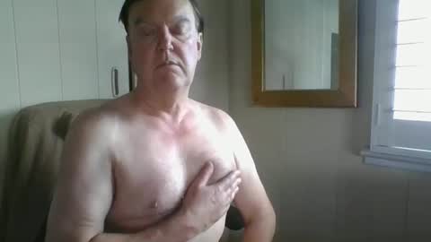 astute008 online show from January 2026 09:16:02 PM