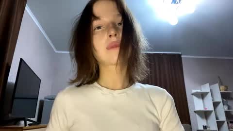 Asuna online show from April 2026 11:43:02 PM