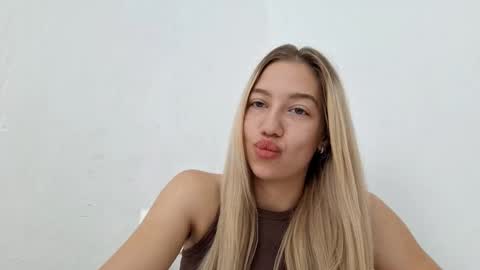 Diana online show from October 2025 08:22:02 AM