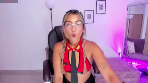 asura_love online show from July 2026 07:17:01 PM
