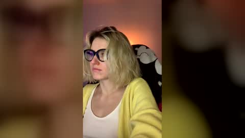 asya_new online show from December 2025 02:33:01 PM