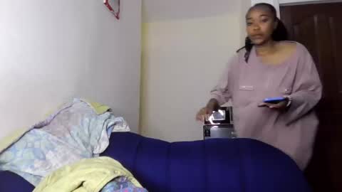 atara_seren online show from May 2026 07:05:02 AM