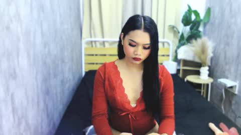 atashakendall online show from February 2026 01:29:02 PM