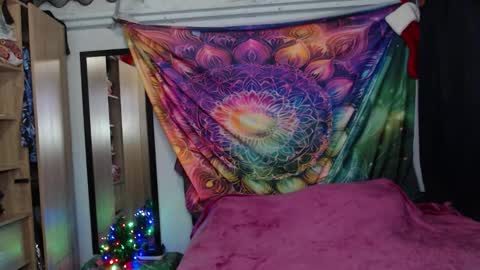 Snapshot of atena_messy chatting on December 2025 02:53:02 AM atena messy online show from December 2025 02:53:02 AM
