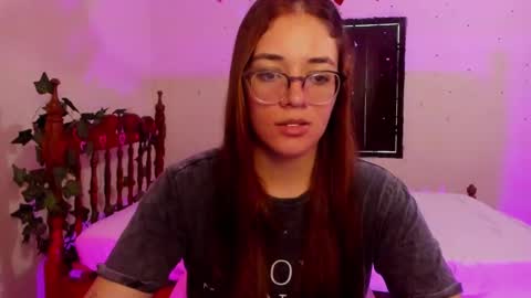 atenas online show from December 2024 07:09:02 PM