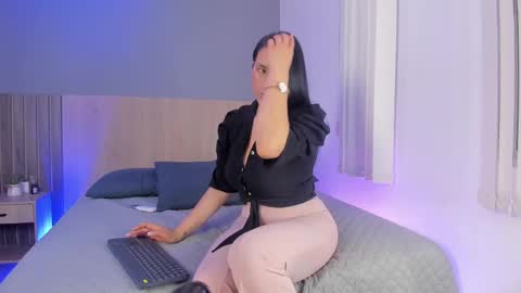 Atenea online show from September 2025 11:55:02 AM