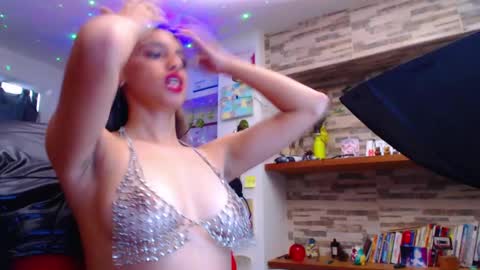 Atenea online show from February 2025 02:44:01 PM