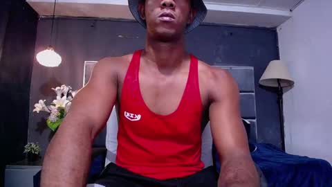 Snapshot of athleticbig_cock chatting on November 2025 01:53:01 AM ATHLETIC COCK online show from November 2025 01:53:01 AM