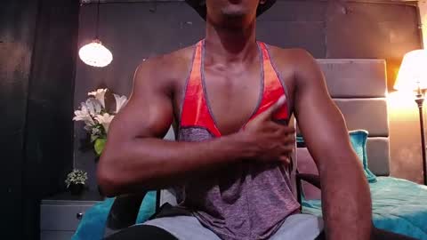 Snapshot of athleticbig_cock chatting on January 2026 01:52:01 AM ATHLETIC COCK online show from January 2026 01:52:01 AM