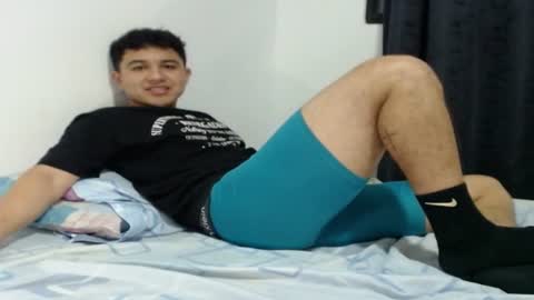 Snapshot of athleticboy2026 chatting on October 2025 02:32:02 AM Robin online show from October 2025 02:32:02 AM