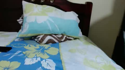 Robin online show from May 2026 03:13:02 AM