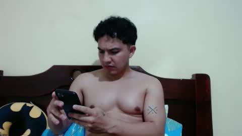 Robin online show from May 2026 03:59:01 AM