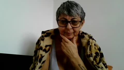 atikaarea online show from December 2024 12:03:01 PM