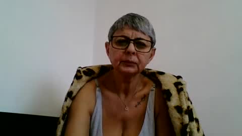 atikaarea online show from December 2024 11:26:01 AM