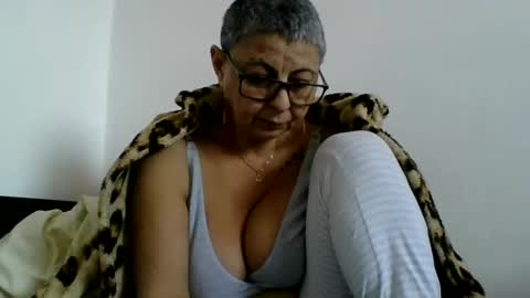 atikaarea online show from January 2025 12:30:01 PM