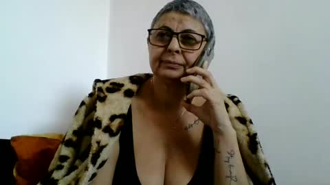 atikaarea online show from February 2025 12:55:01 PM