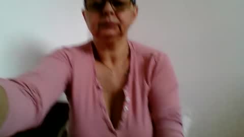 Snapshot of atikaarea chatting on April 2026 11:16:01 AM atikaarea online show from April 2026 11:16:01 AM