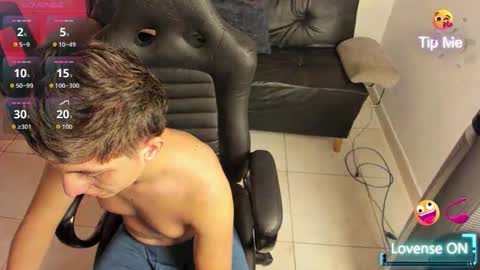 Snapshot of atilaepic chatting on February 2026 11:09:01 AM Alex online show from February 2026 11:09:01 AM