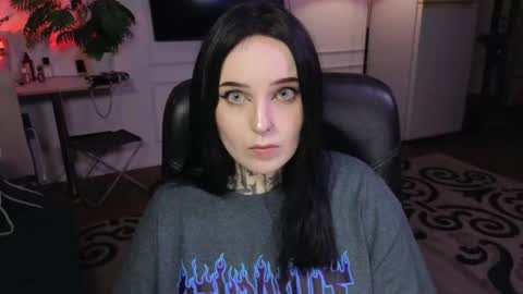 online every day between 10am-23pm online show from May 2026 06:03:01 PM