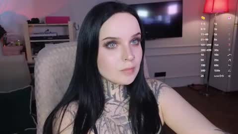 online every day between 10am-23pm online show from June 2026 07:11:02 AM