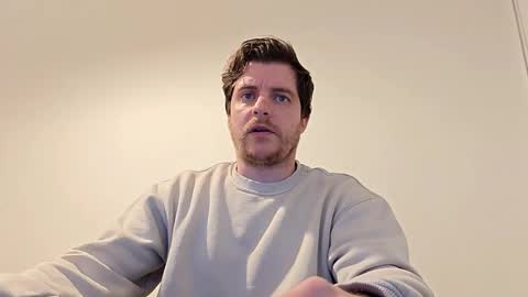 Snapshot of atomicoliver chatting on February 2026 04:06:01 PM atomicoliver online show from February 2026 04:06:01 PM