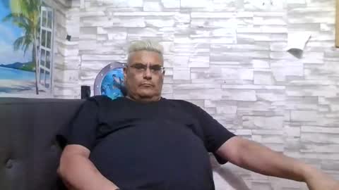 Snapshot of atr2424293280 chatting on November 2025 12:19:02 PM A online show from November 2025 12:19:02 PM