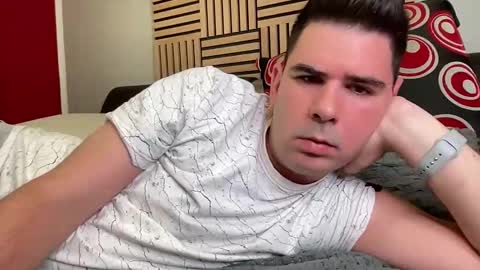 attila_csontos online show from April 2026 05:14:01 AM