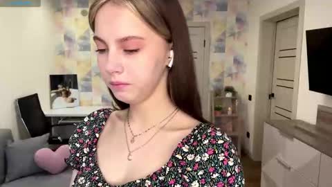 Jolyn online show from February 2026 06:10:01 AM