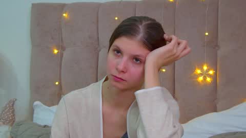 Snapshot of audreybarlow chatting on December 2024 04:08:02 PM Audrey online show from December 2024 04:08:02 PM