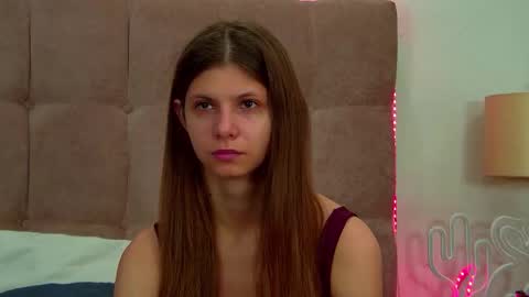 Snapshot of audreybarlow chatting on October 2025 06:25:02 AM Audrey online show from October 2025 06:25:02 AM