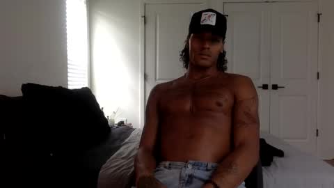 Snapshot of augiexrated chatting on April 2026 08:20:01 PM augiexrated online show from April 2026 08:20:01 PM