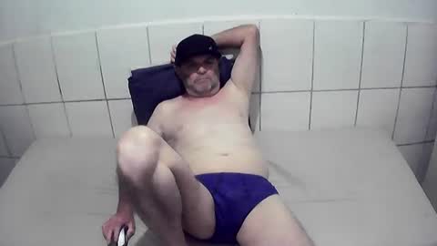 cesar augusto online show from July 2026 10:38:02 PM