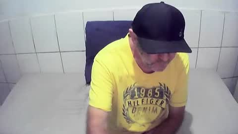 cesar augusto online show from July 2026 01:40:02 PM