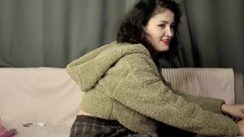 Snapshot of aundreareddin chatting on December 2025 07:52:01 PM sabina online show from December 2025 07:52:01 PM