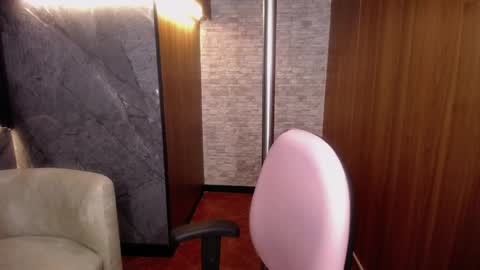 aura_cute_ online show from March 2026 03:06:02 AM