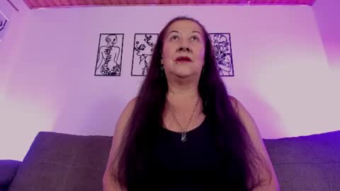 Aura Cristina online show from July 2026 07:16:01 PM