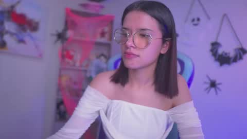 Snapshot of aura_rouss chatting on October 2025 01:28:01 AM aura_rouss online show from October 2025 01:28:01 AM